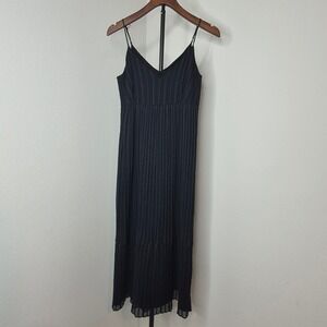 Club Monaco Black Sleeveless Tiered Pleated Midi Dress Size 00P Capsule Wardrobe
